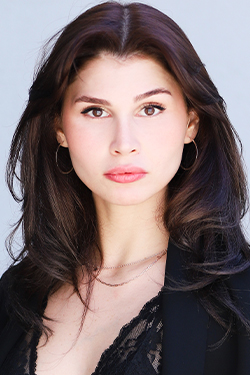 İrem Alnıaçık