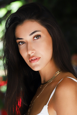 Azra Aslan