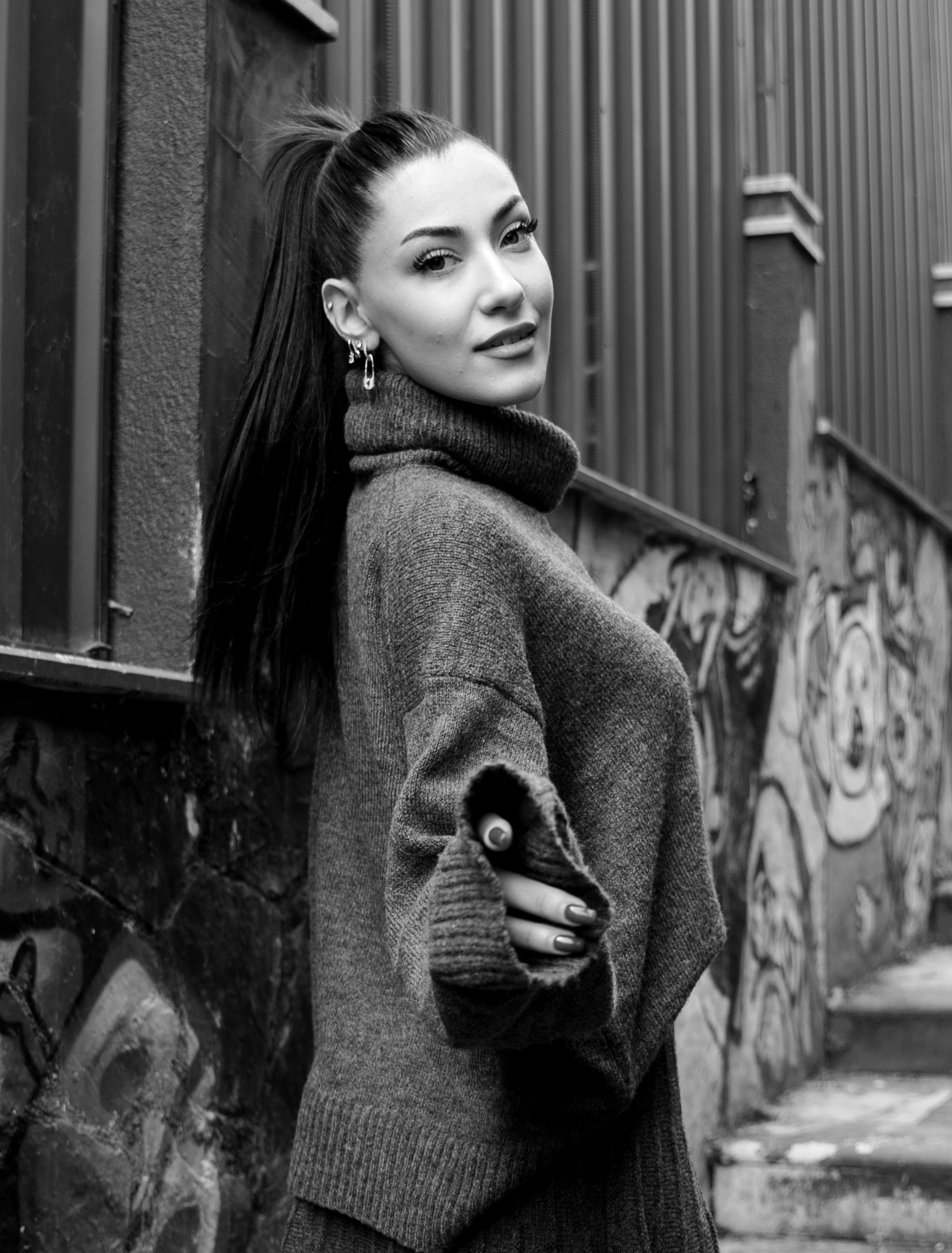 Azra Aslan , Akademiliyizbiz